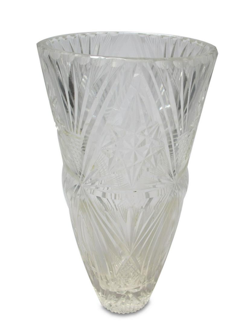 Vintage clear crystal vase: Vintage clear crystal vase. 13 3/8” H x 6 3/8” W. ANY INVOICE OVER $ 2,000.00 WE WILL ACCEPT PAYMENTS ONLY THROUGH CHECK OR BANK WIRE TRANSFER, SAME FOR INTERNATIONAL BUYERS. IF YOU PAY ON