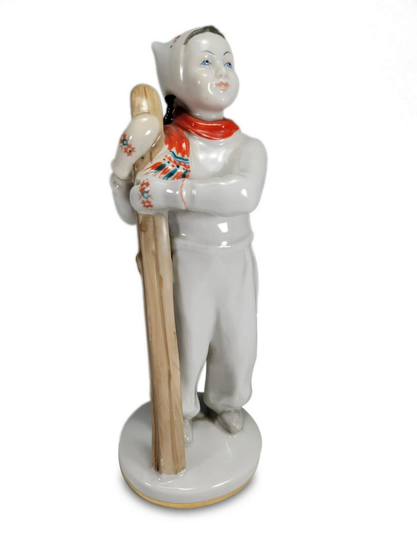 Vintage Russian skier by Lomosov porcelain statue (1 of 7)