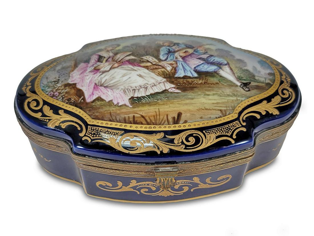 Antique French signed porcelain box (1 of 7)