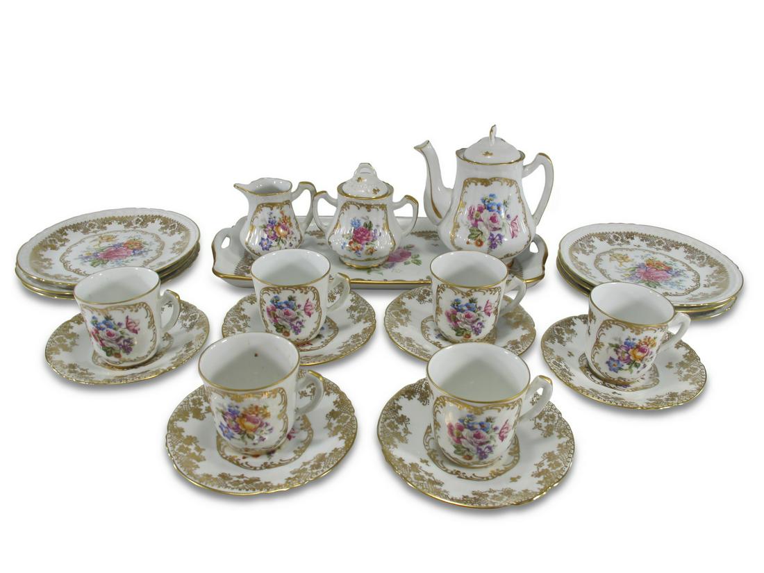 Hand painted French set of 22 pcs (1 of 7)