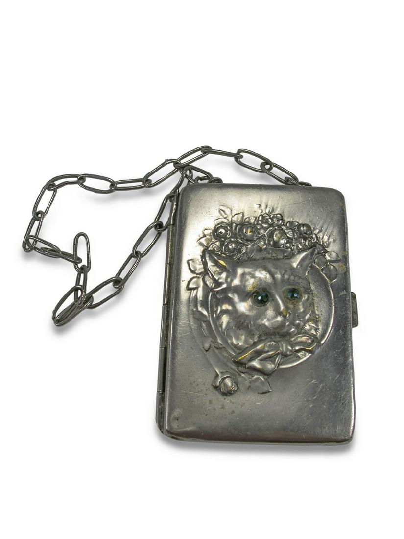 Antique silverplate cat case (1 of 4)