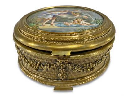 Antique gilt bronze & signed porcelain box: Antique gilt bronze & signed porcelain box. 3 H x 5 7/8 W x 5 1/8 D. ANY INVOICE OVER $ 2,000.00 WE WILL ACCEPT PAYMENTS ONLY THROUGH CHECK OR BANK WIRE TRANSFER, SAME FOR INTERNATIONAL BUYERS. IF