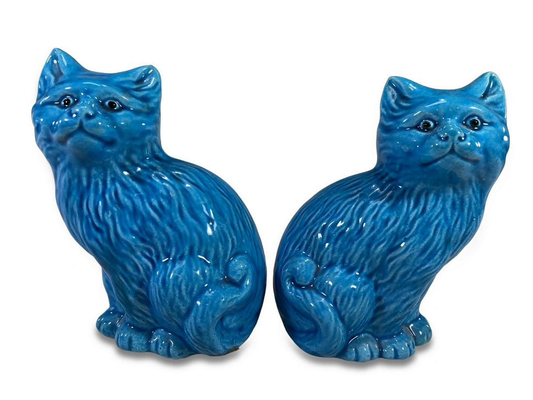 Antique pair of ceramic cats statues (1 of 4)