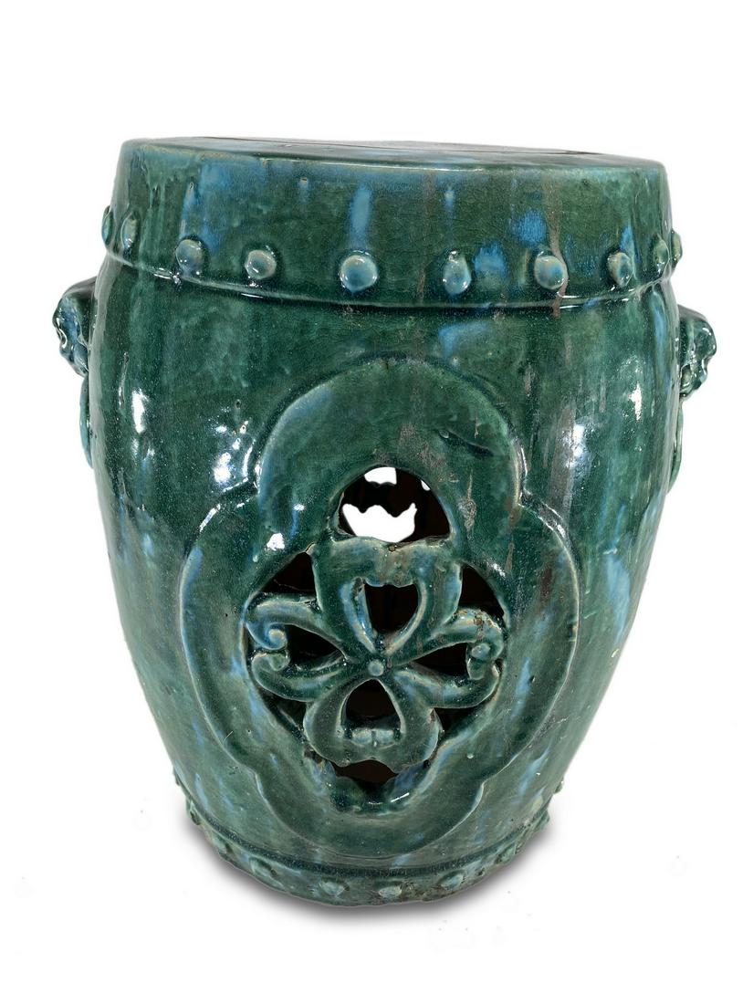 Antique Chinese porcelain stool (1 of 4)