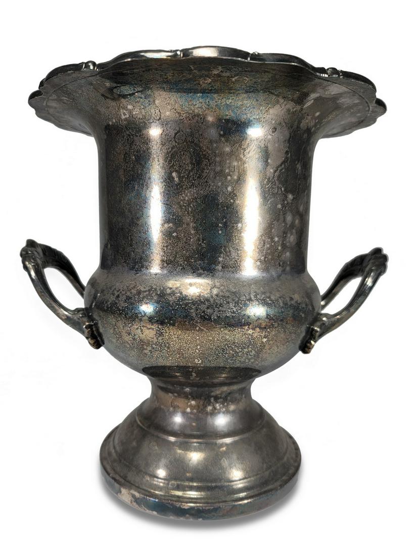 Vintage Gorham, Heritage silverplate ice bucket (1 of 4)