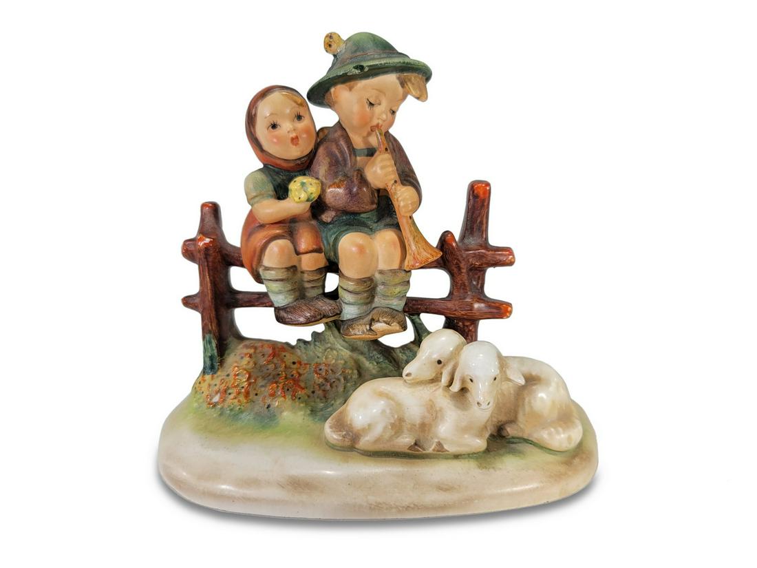Goebel Hammel Eventide porcelain: Goebel Hammel Eventide porcelain. 4 3/8 H x 5 W x 2 7/8 D. TO SHIP THIS ITEM IN USA OR INTERNATIONAL, PLEASE CONTACT THE SHIPPERS : 1) UPS store1937- David Reiser -754-263-0780, auctions1937@gmail.com