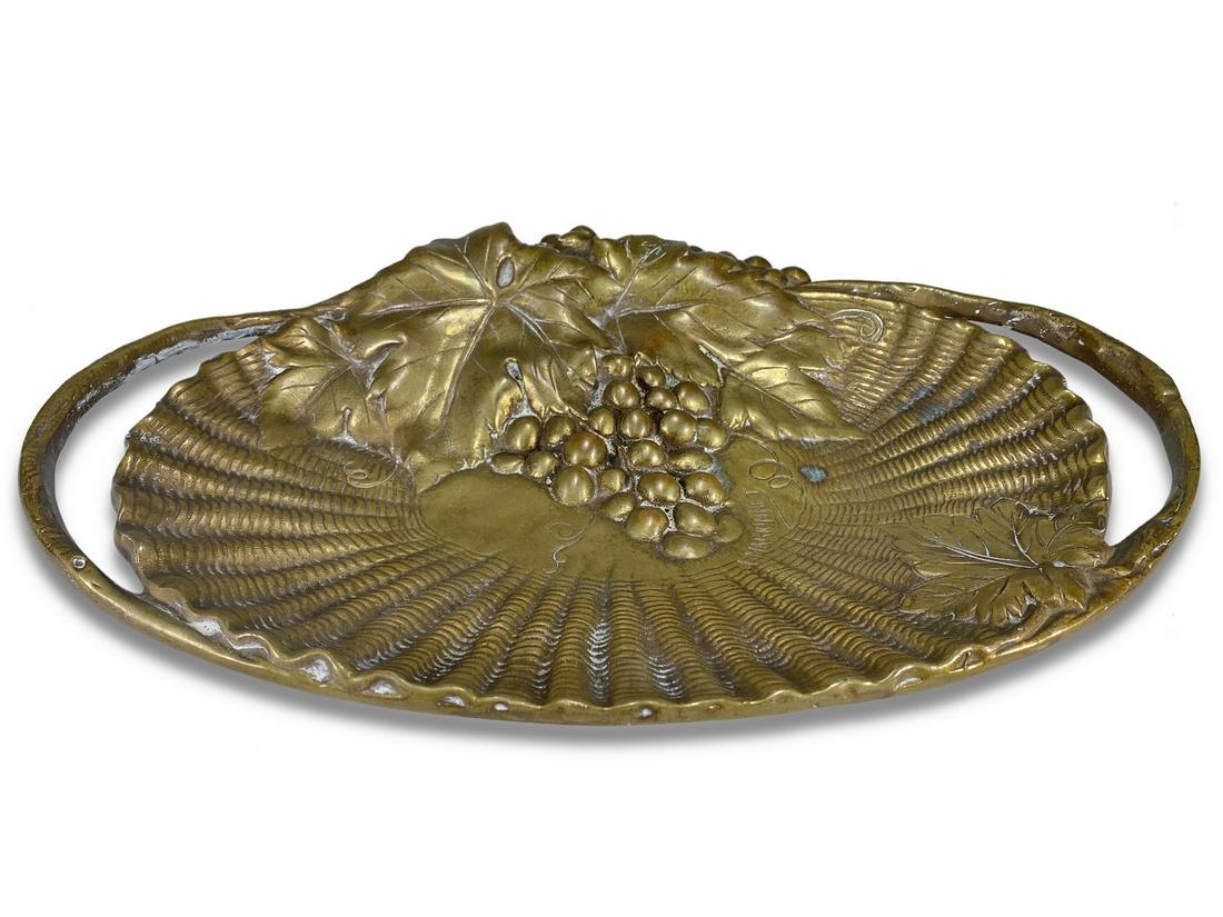 Albert MARIONNET (1852-1910) bronze tray (1 of 5)