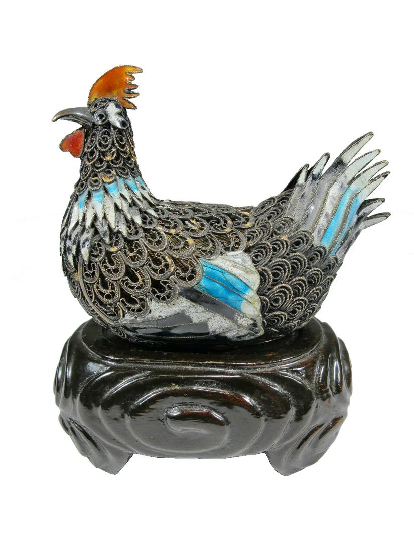 Chinese Export filigree silver & enamel chicken (1 of 5)