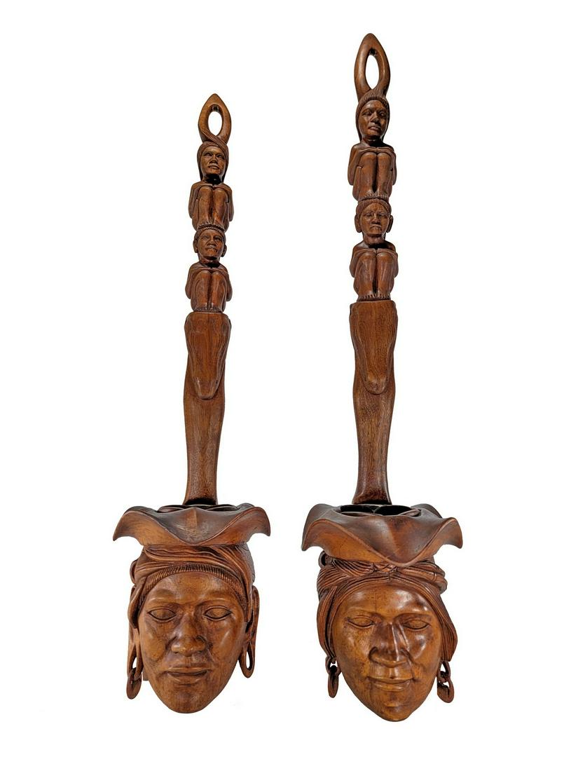 Vintage African pair of carved wood sculptures (1 of 8)