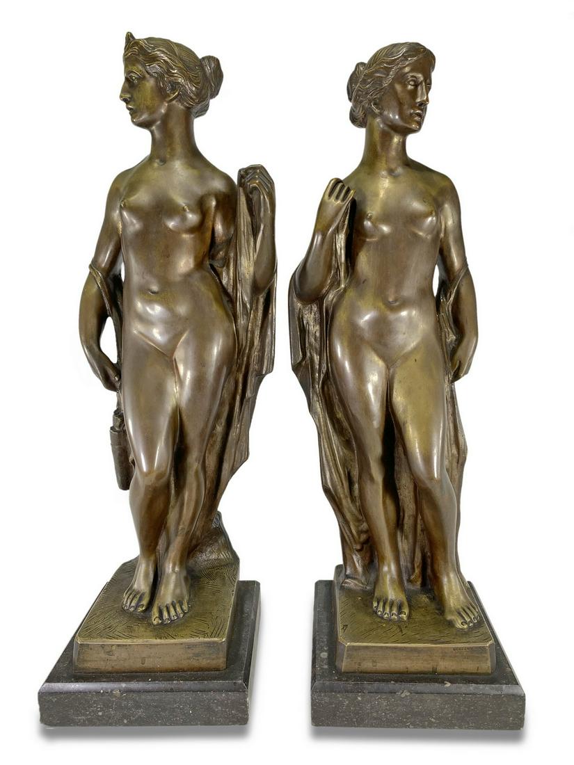 Antique European pair of nude bronze statues: Antique European pair of nude bronze statues with a marble base. 23 H x 7 1/2 W x 7 1/8 D. TO SHIP THIS ITEM IN USA OR INTERNATIONAL, PLEASE CONTACT THE SHIPPERS : 1) UPS store1937- David Reiser -754-