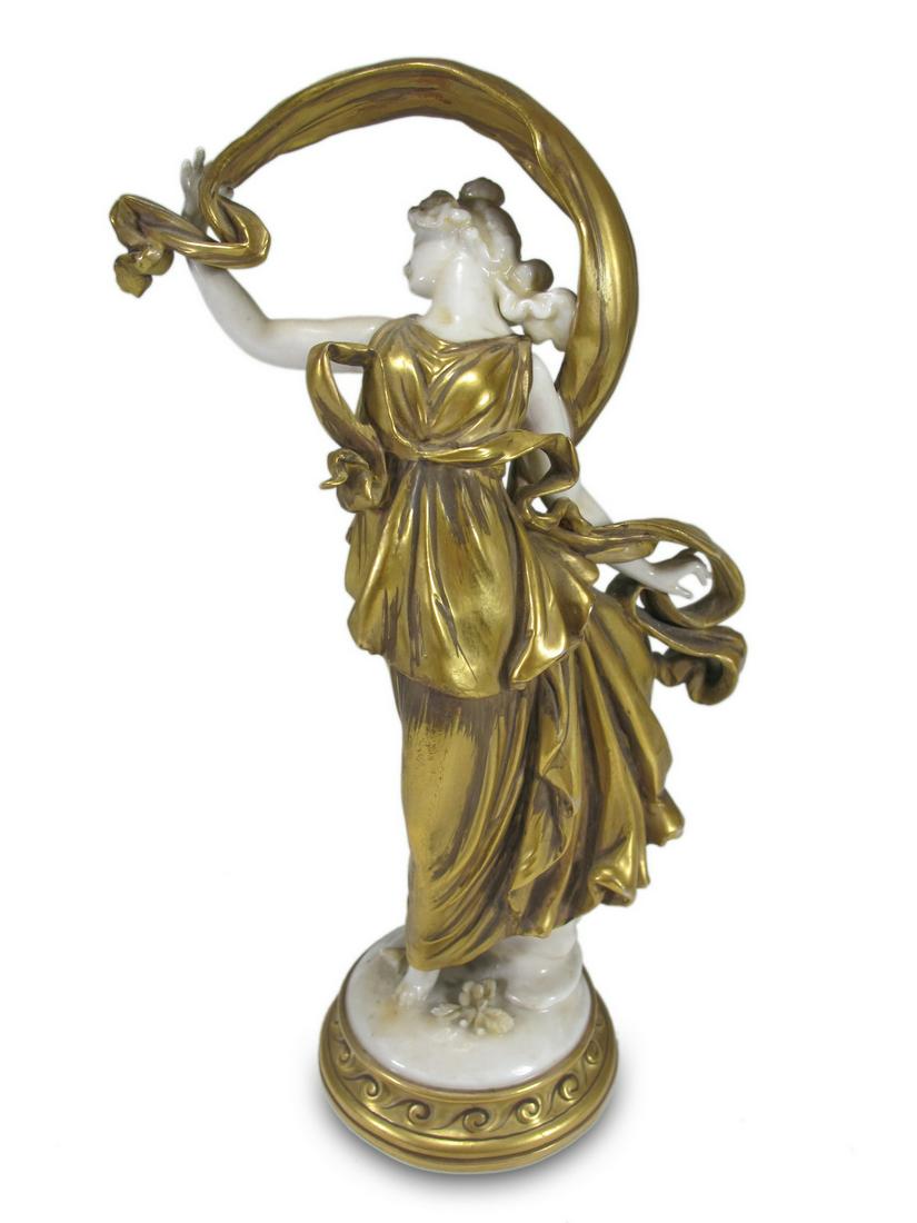 Antique French porcelain woman statue: Antique French porcelain woman statue. 7 7/8 H x 5 W x 2 1/2 D. TO SHIP THIS ITEM IN USA OR INTERNATIONAL, PLEASE CONTACT THE SHIPPERS : 1) UPS store1937- David Reiser -754-263-0780, auctions1937@gmai