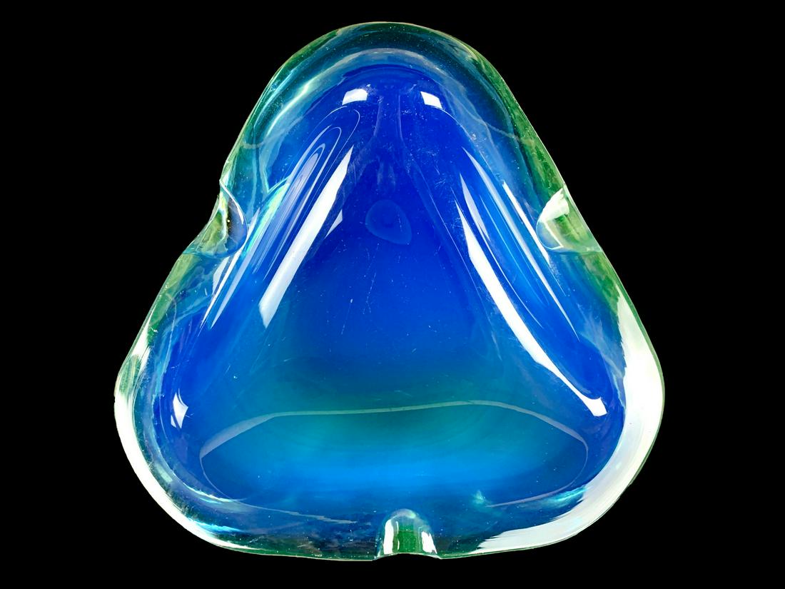 Vintage Italian Murano Uranium Glass Ashtray (1 of 3)