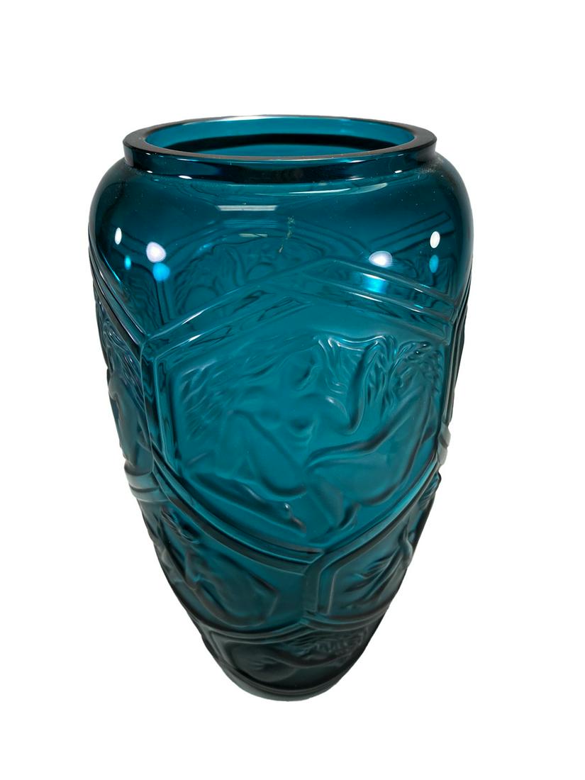 Lalique, France Hesperides frosted glass vase (1 of 8)