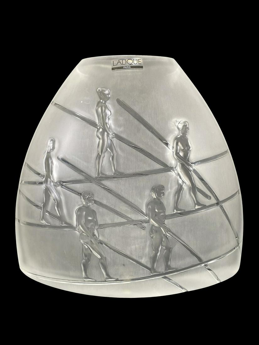Lalique, France Ariel Aeriens frosted glass vase (1 of 9)