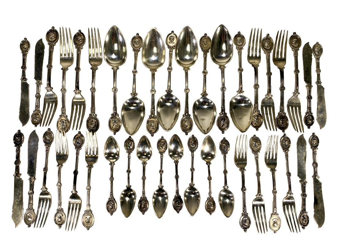 Ball Black & Co Medallon pattern Sterling 40 pcs Set (1 of 9)