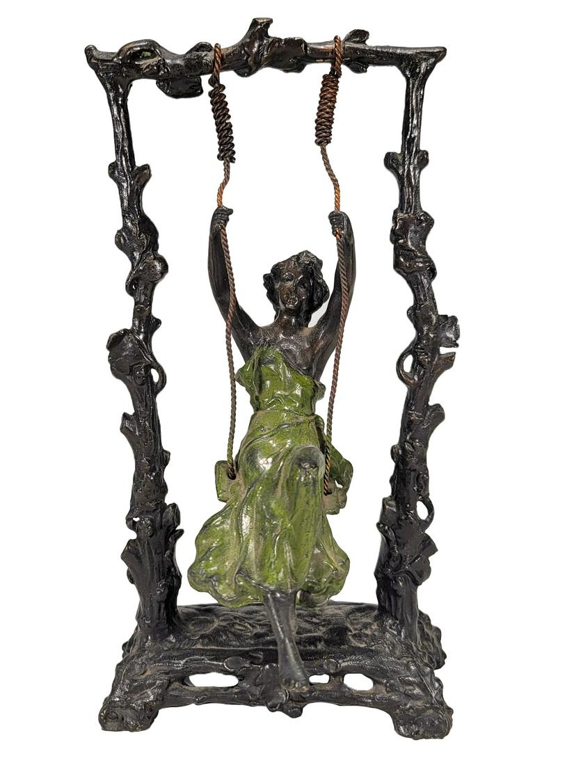 Antique French bronze sculpture: Antique French bronze sculpture. 10 1/4 x 5 1/2 x 4 3/4 in. TO SHIP THIS ITEM IN USA OR INTERNATIONAL, PLEASE CONTACT THE SHIPPERS : 1) UPS store1937- David Reiser -754-263-0780, auctions1937@gmail.co