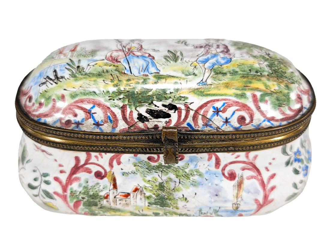 Antique European enamel pills box (1 of 7)