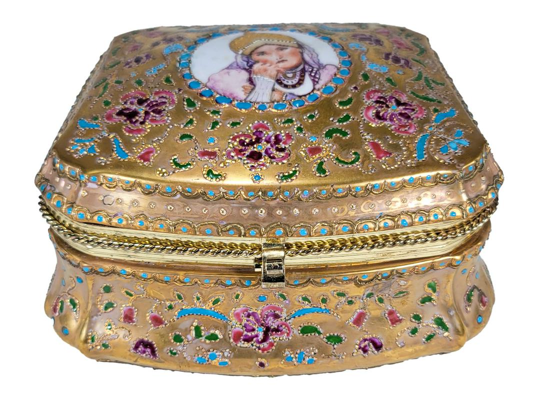 French porcelain & enamel box (1 of 10)