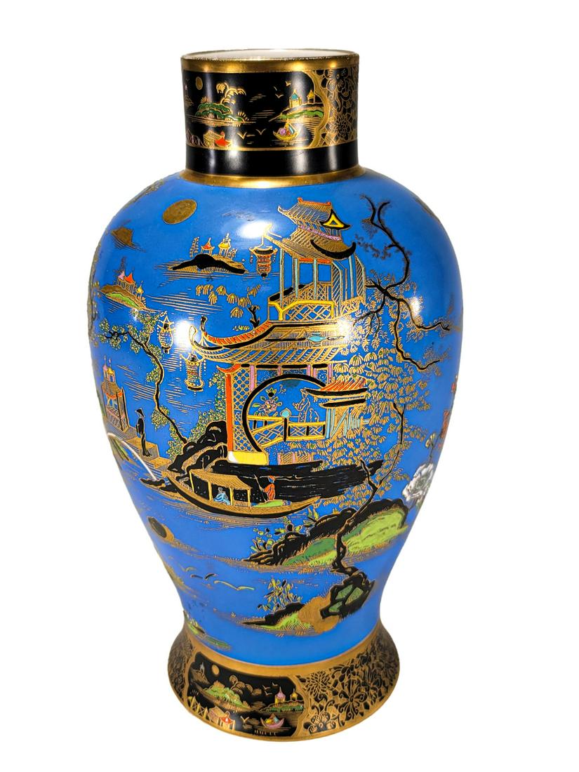 W & R Stoke on Trent English Carlton Ware vase (1 of 6)