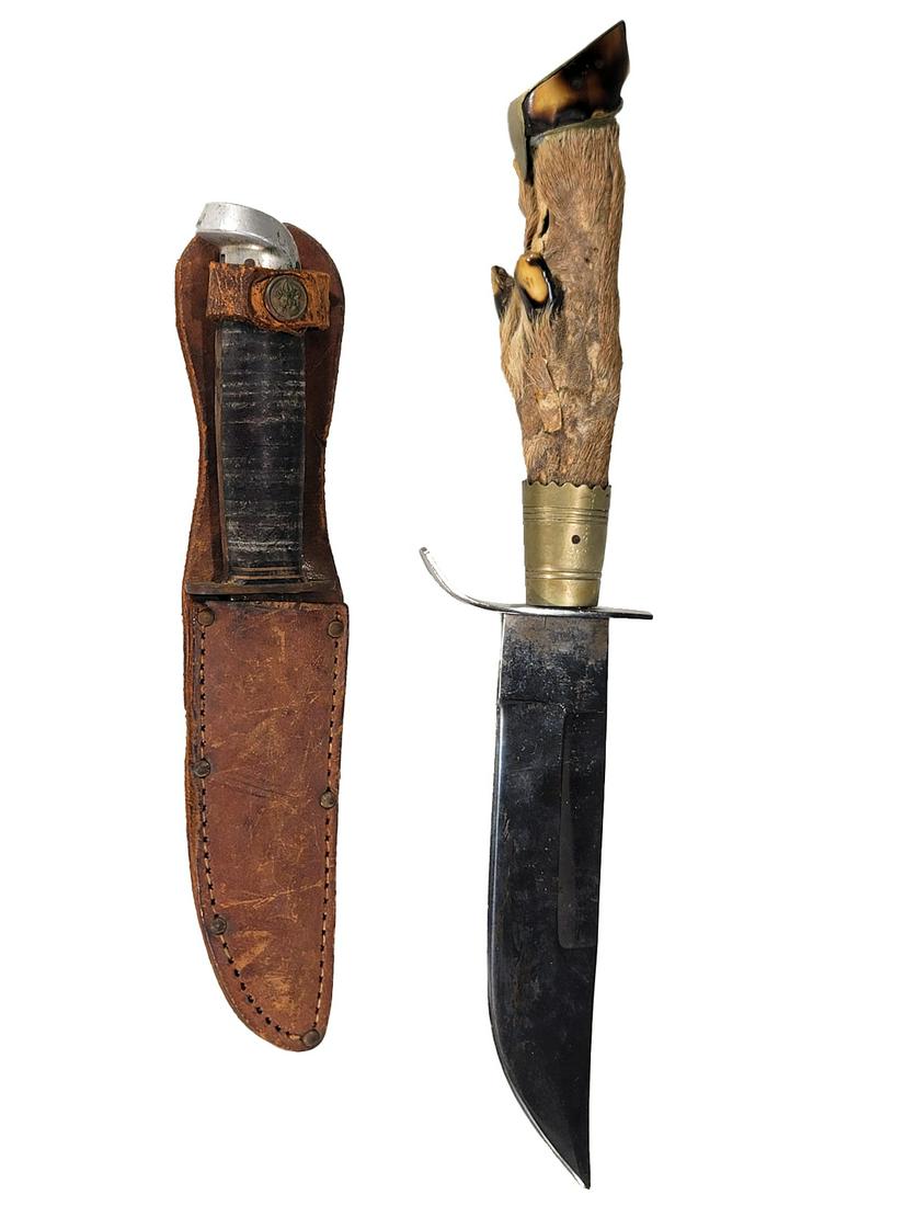 2 Vintage Hunting Knives (1 of 5)