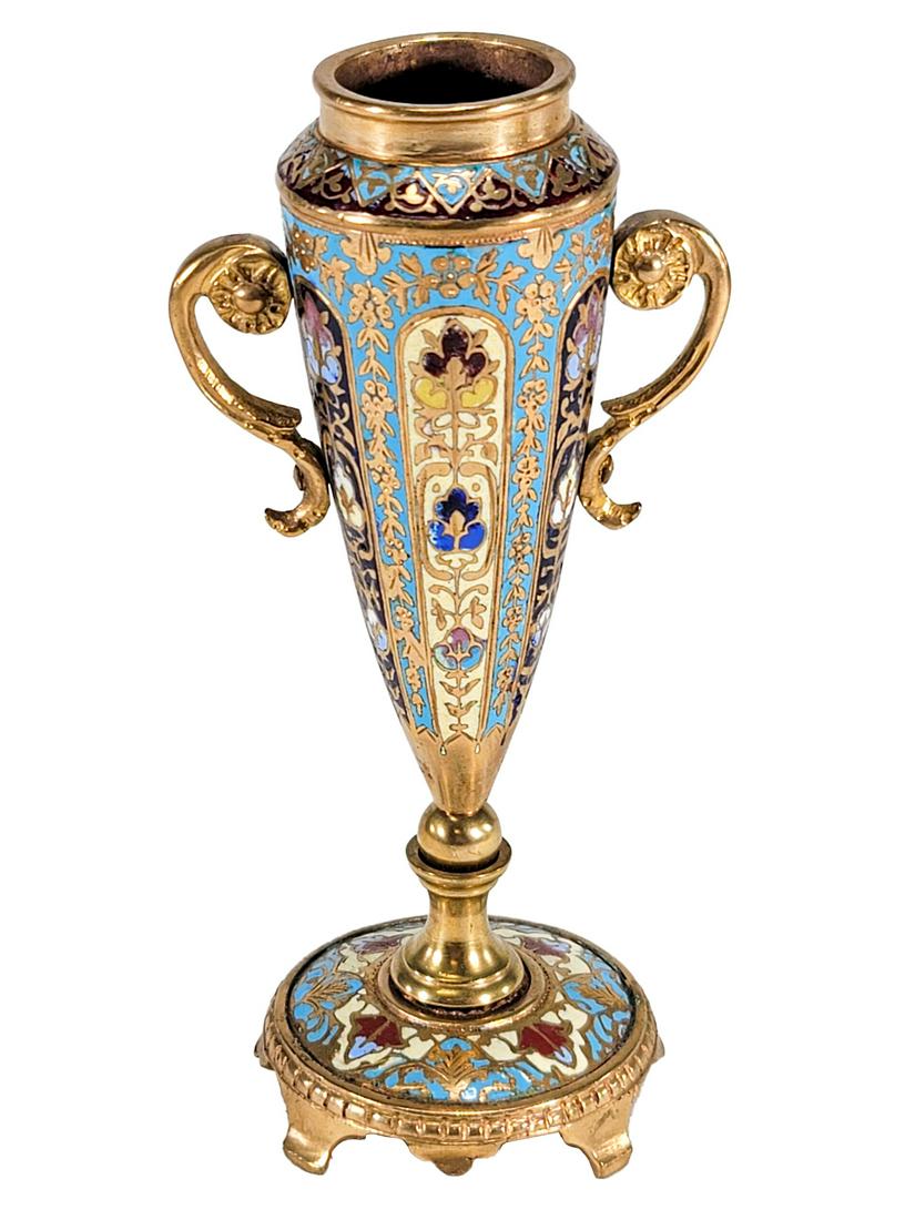 French Bronze Champeve Small Vase: French Bronze Champeve Small Vase. 6 x 2 3/4 x 2 1/4 in. TO SHIP THIS ITEM IN USA OR INTERNATIONAL, PLEASE CONTACT THE SHIPPERS : 1) UPS store1937- David Reiser -754-263-0780, auctions1937@gmail.com, 