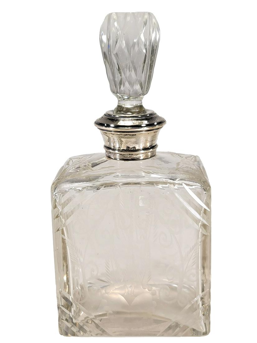 Argentinian Sterling 925 & Crystal Decanter: Argentinian Sterling 925 & Crystal Decanter. 10 1/8 x 4 3/4 x 3 1/2 in. TO SHIP THIS ITEM IN USA OR INTERNATIONAL, PLEASE CONTACT THE SHIPPERS : 1) UPS store1937- David Reiser -754-263-0780, auctions1