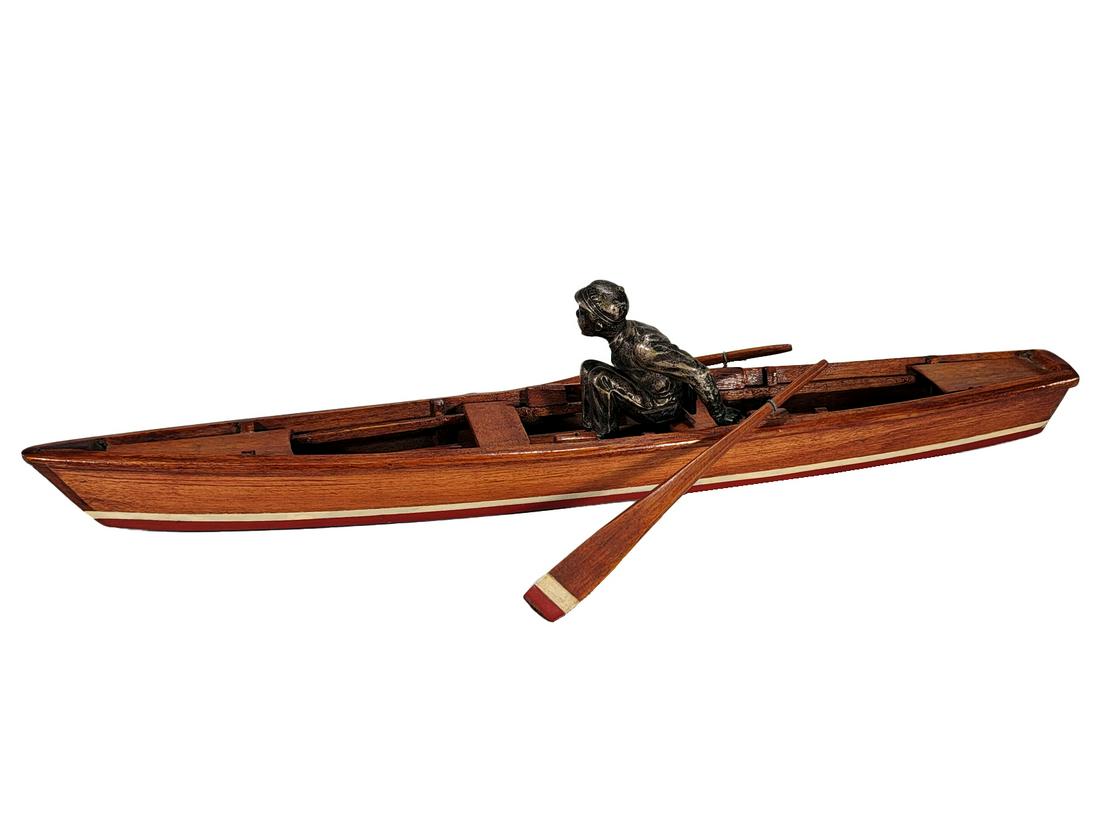 Vintage Bronze Boy on a Wood Boat: Vintage Bronze Boy on a Wood Boat. 3 7/8 x18 1/8 x 5 in. TO SHIP THIS ITEM IN USA OR INTERNATIONAL, PLEASE CONTACT THE SHIPPERS : 1) UPS store1937- David Reiser -754-263-0780, auctions1937@gmail.com, 