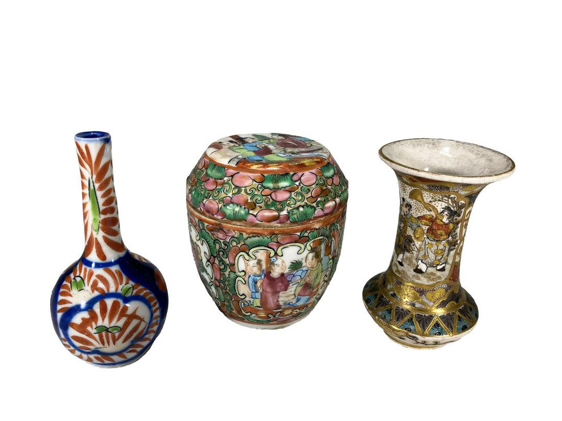 One Chinese Jar & 2 Japanese Satsuma & Imari Vases (1 of 12)