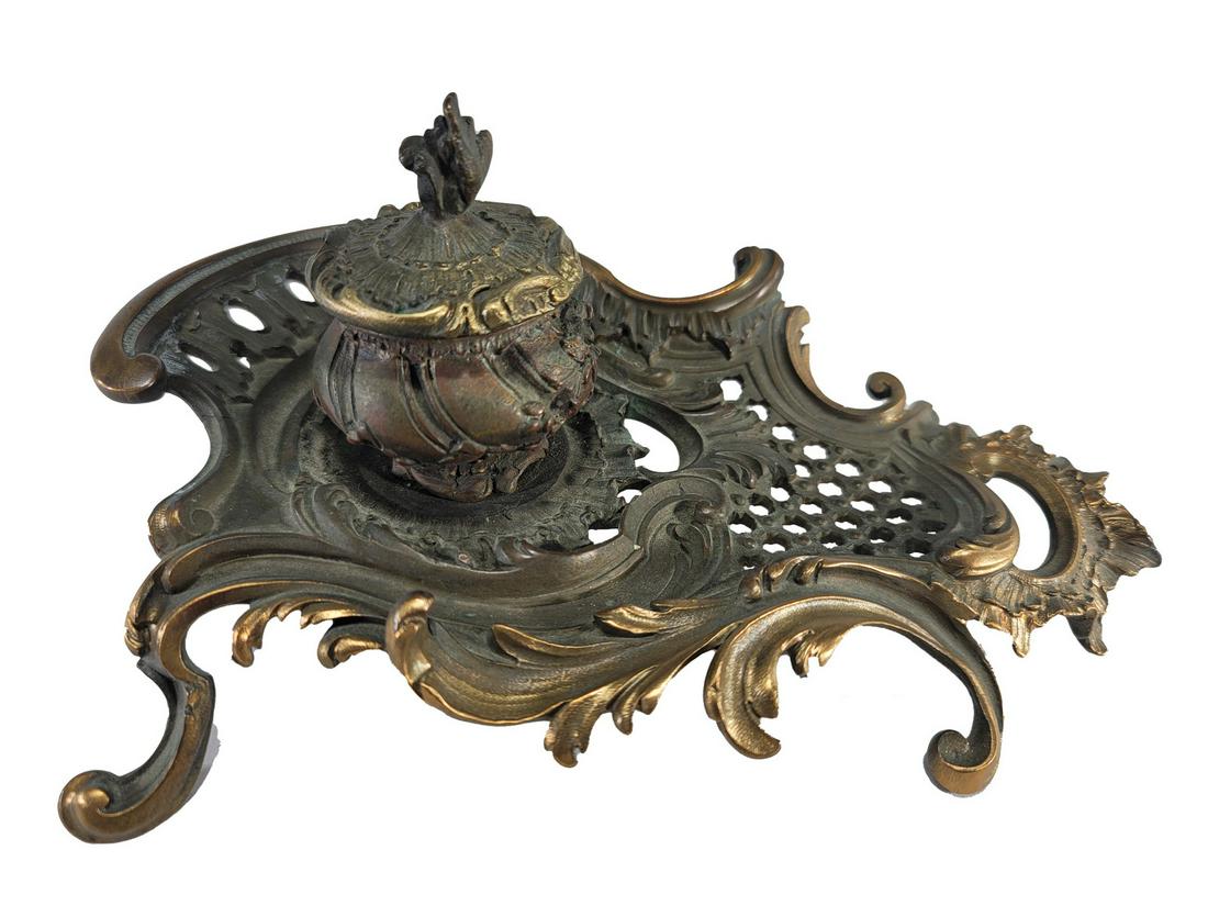 Antique bronze inkwell (1 of 4)