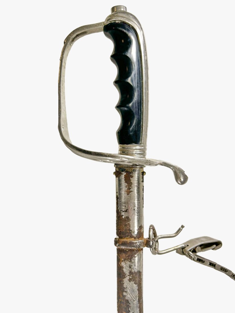 Vintage NS Meyer US Army Officer Sword (1 of 8)