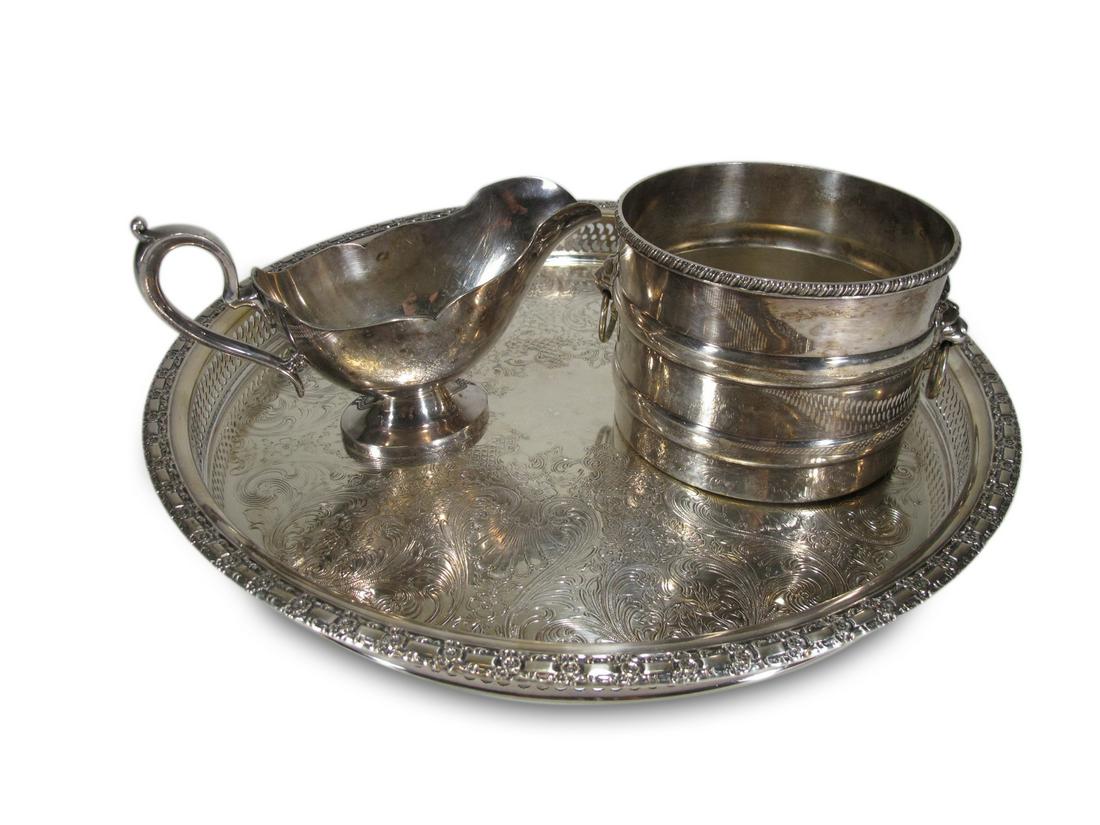 3 International, Wallace & Sheffield silverplate pieces (1 of 9)