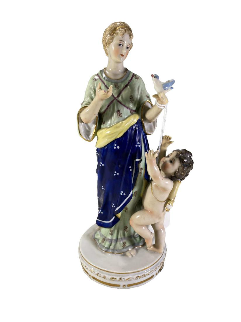 Karl Ens KVE 1905, German porcelain statue (1 of 7)