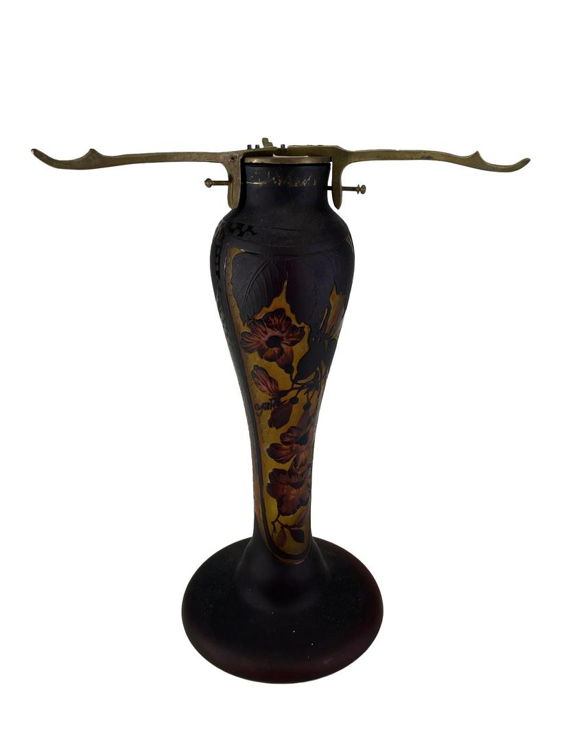 Signed Galle Cameo Glass Lamp Base: Signed Galle Cameo Glass Lamp Base. 13 5/8 x 6 5/8 in. Frame: 11 1/2 in diameter x 1 3/4 in. TO SHIP THIS ITEM IN USA OR INTERNATIONAL, PLEASE CONTACT THE SHIPPERS : 1) UPS store1937- David Reiser -75