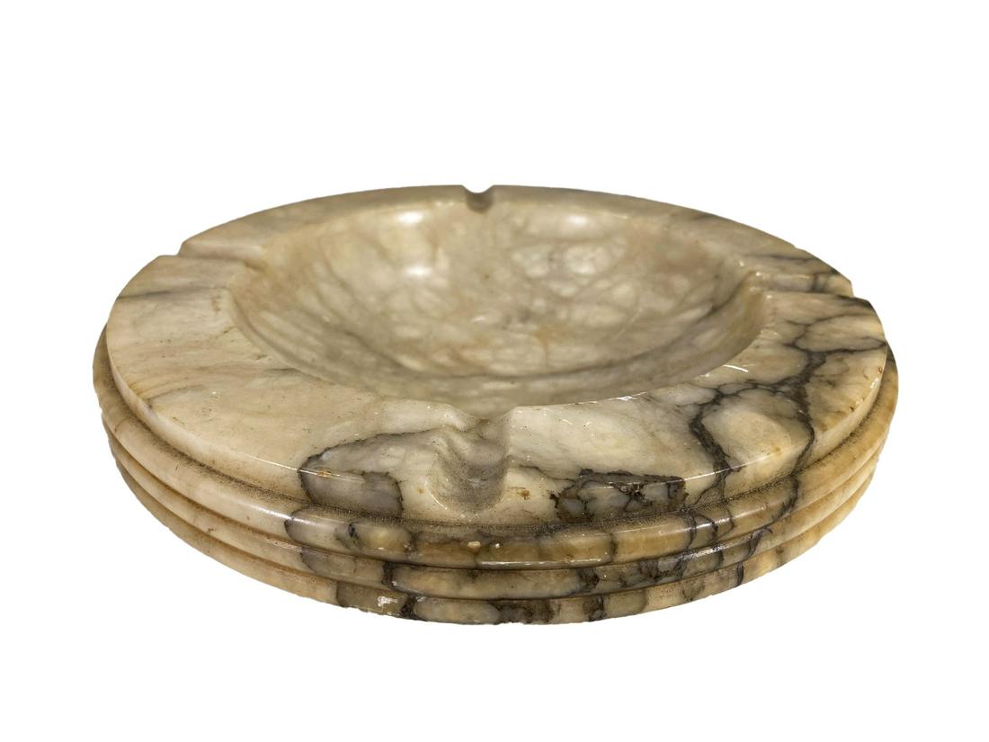 Antique Big Alabaster Ashtray: Antique Big Alabaster Ashtray. 2 x 9 3/4 in. TO SHIP THIS ITEM IN USA OR INTERNATIONAL, PLEASE CONTACT THE SHIPPERS : 1) UPS store1937- David Reiser -754-263-0780, auctions1937@gmail.com, 2) Pakmail: