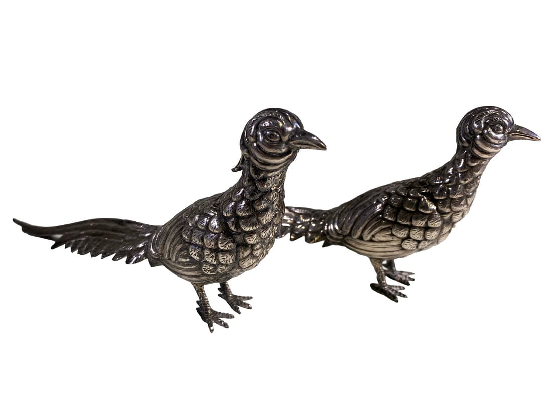 Antique Spanish 925 Sterling pair of Pheasants: Antique Spanish 925 Sterling pair of Pheasants. 3 1/4 x 7 1/2 x 1 1/8 in. Weight: 79.2 grams. Local Pick up call one day before to make an appointment. TO SHIP THIS ITEM IN USA OR INTERNATIONAL, PLEAS