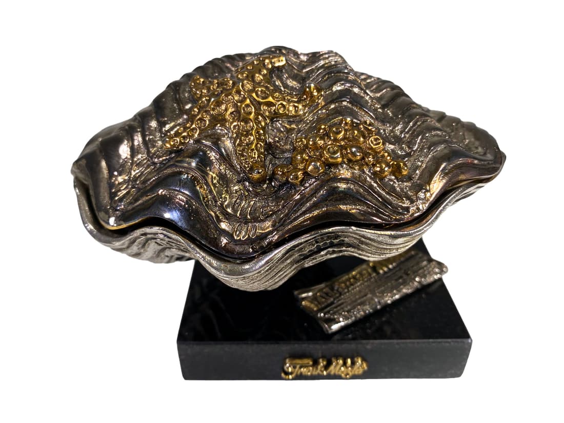 Frank Meisler Man on the Bath Sculpture, 147/600 (1 of 6)