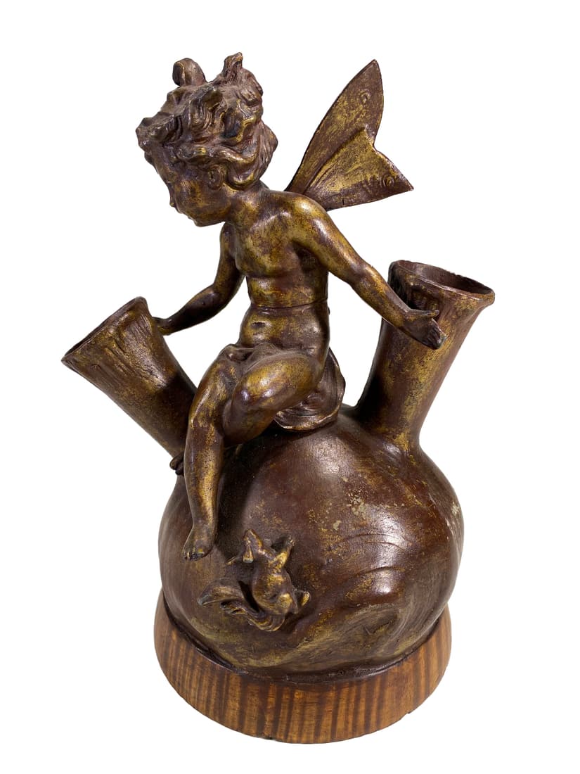 Antique French Spelter Statue: Antique French Spelter Statue. 9 x 6 1/4 in.Local Pick up call one day before to make an appointment. TO SHIP THIS ITEM IN USA OR INTERNATIONAL, PLEASE CONTACT THE SHIPPERS : 1) UPS store1937- David R