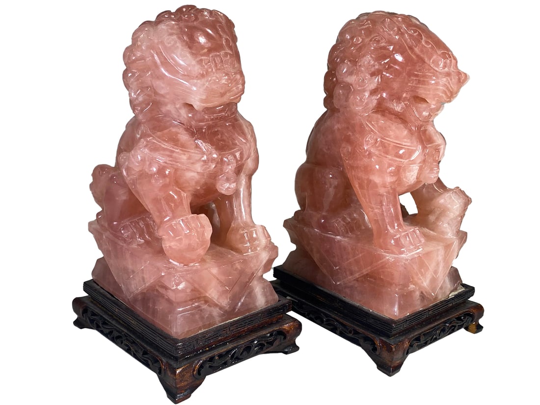 Chinese Pair of Foodogs Carve Quartz Sculptures (1 of 5)