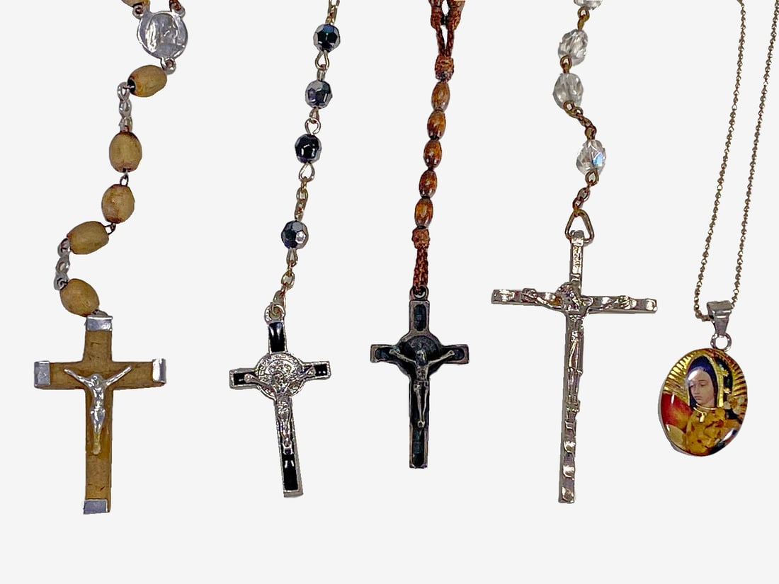 Set of 4 Rosary Cross & 1 Medal (1 of 5)