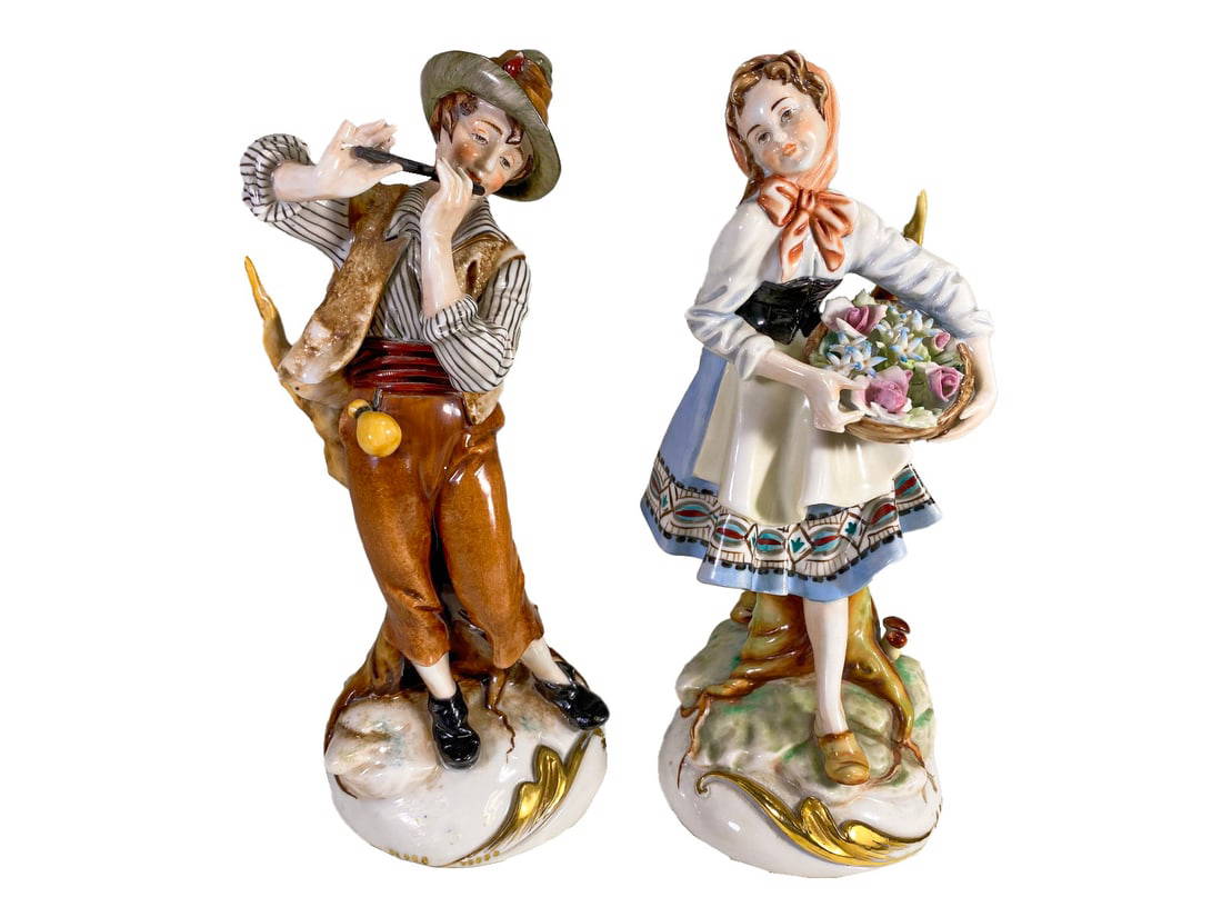 Vintage Italian Pair Of Porcelain Statues Auction