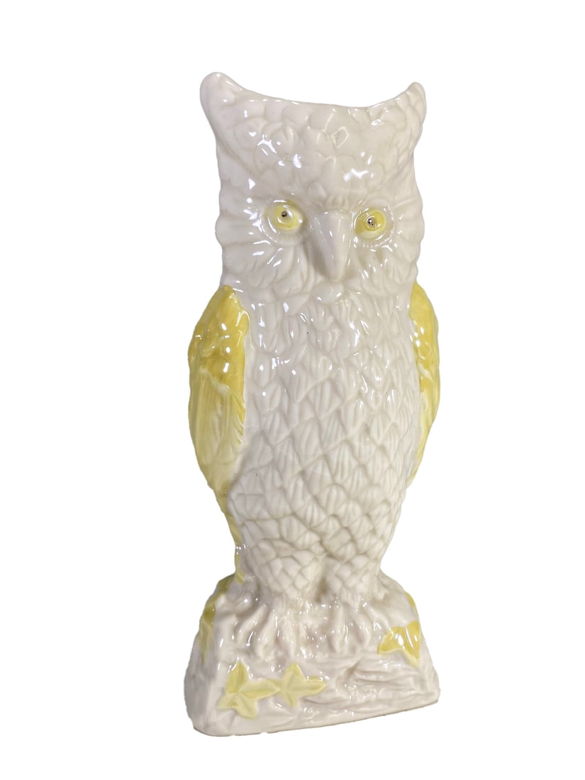 Belleek, Ireland Owl Ivory Porcelain Vase (1 of 6)