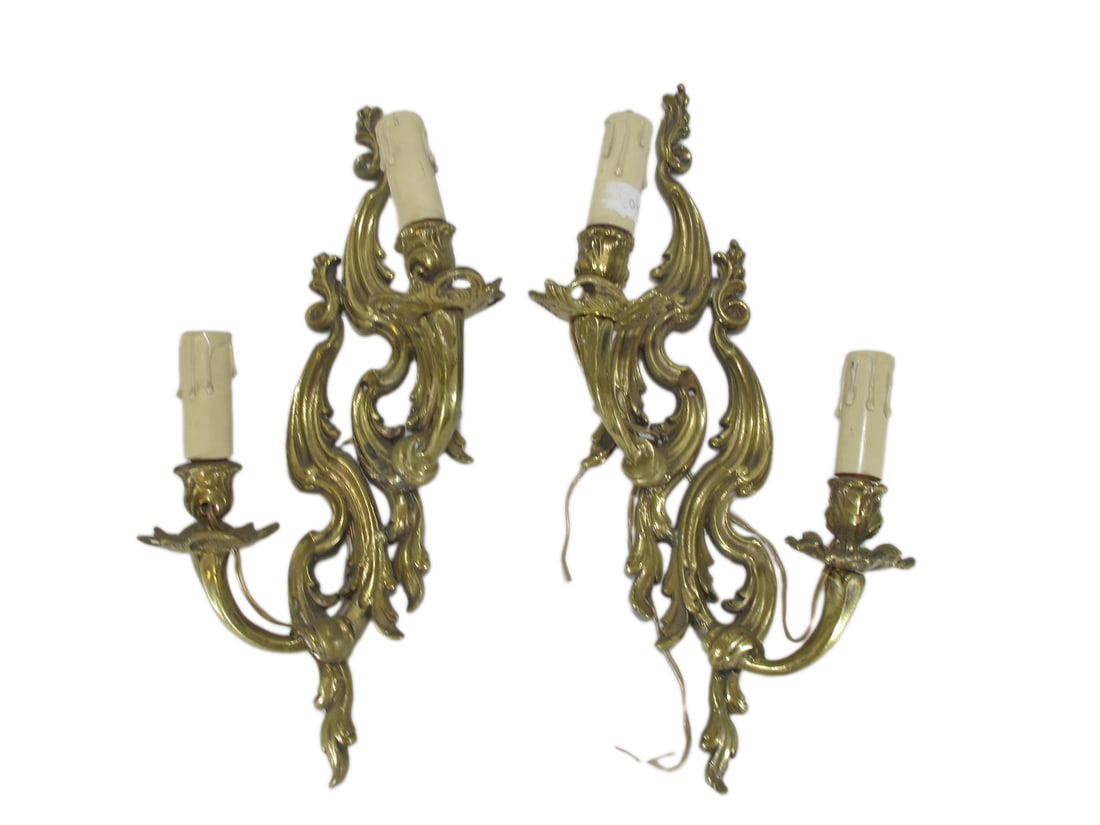 Vintage French Pair of Bronze Wall Sconces (1 of 7)