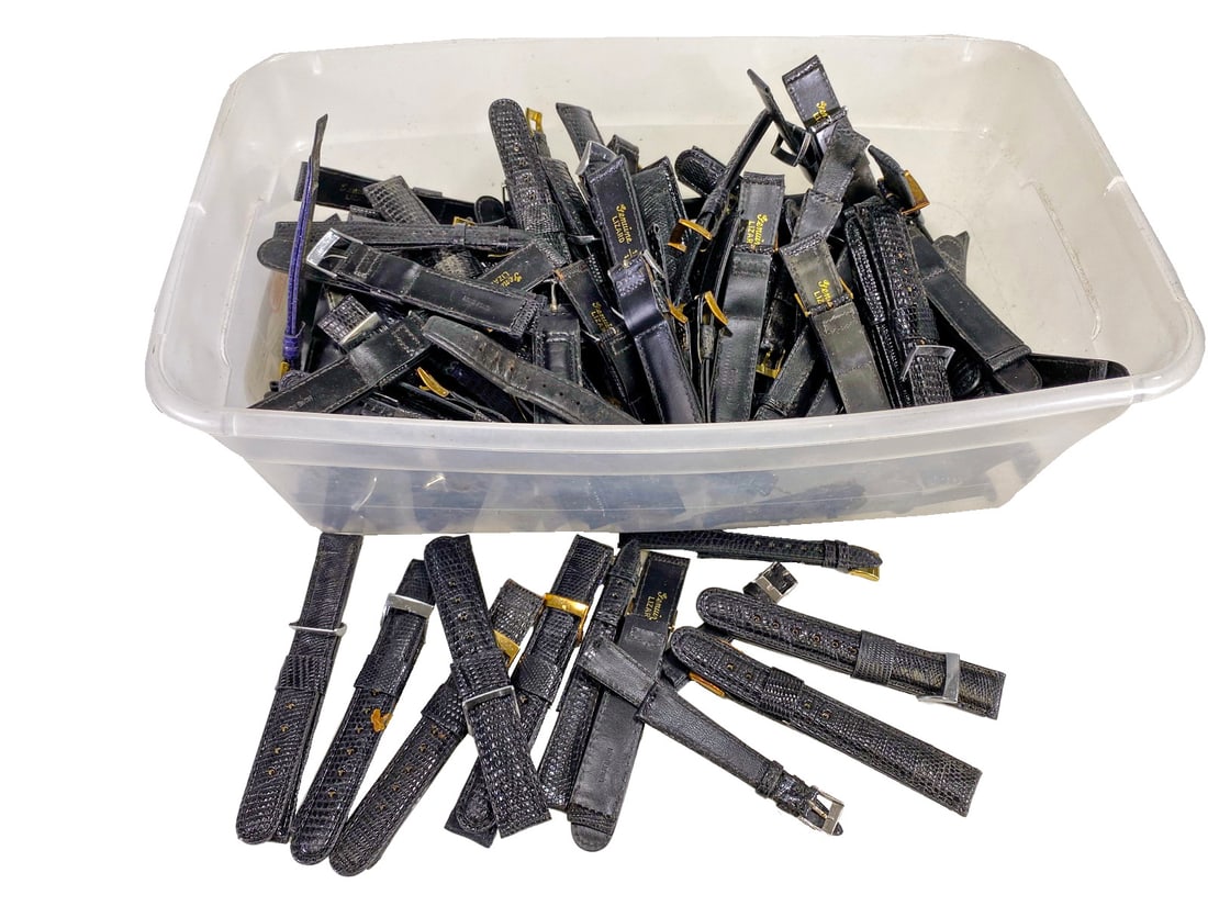 Set of 97 Watch Bands, different sizes (1 of 3)