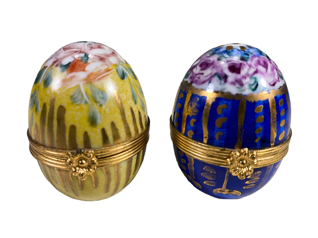 Limoges, Franze Pair of Eggs Porcelain Boxes (1 of 5)
