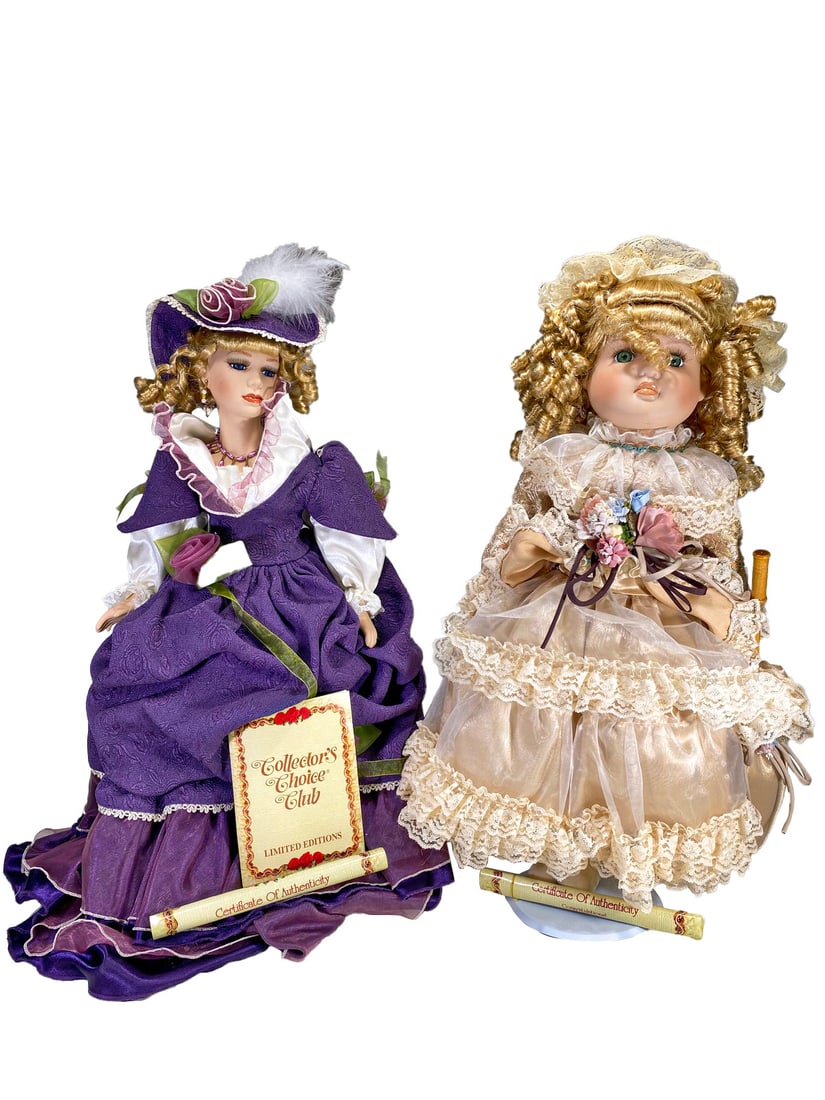 2 Collectors Choice Porcelain Dolls: 2 Collectors Choice Porcelain Dolls. 23 x 11 in.Local Pick up call one day before to make an appointment. TO SHIP THIS ITEM IN USA OR INTERNATIONAL, PLEASE CONTACT THE SHIPPERS : 1) UPS store1937- Dav