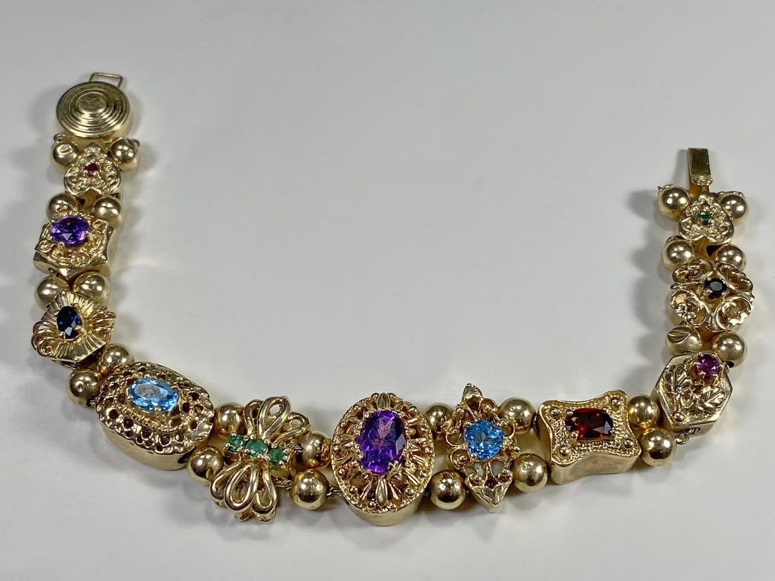 Vintage Marked 10K Gold Bracelet (1 of 9)