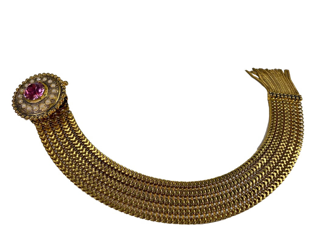 Vintage Czech Goldplated & Glass Bracelet: Vintage Czech Goldplated & Glass Bracelet. 10 x 1 1/4 in.Local Pick up call one day before to make an appointment. TO SHIP THIS ITEM IN USA OR INTERNATIONAL, PLEASE CONTACT THE SHIPPERS : 1) UPS store