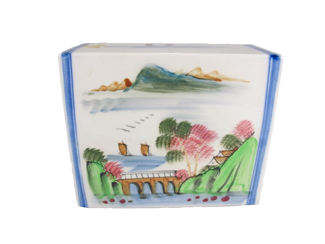 Vintage Chinese porcelain pillow: Vintage Chinese porcelain pillow. 5 3/4 x 4 3/4 x 2 1/2 in. Local Pick up call one day before to make an appointment. TO SHIP THIS ITEM IN USA OR INTERNATIONAL, PLEASE CONTACT THE SHIPPERS : 1) UPS st