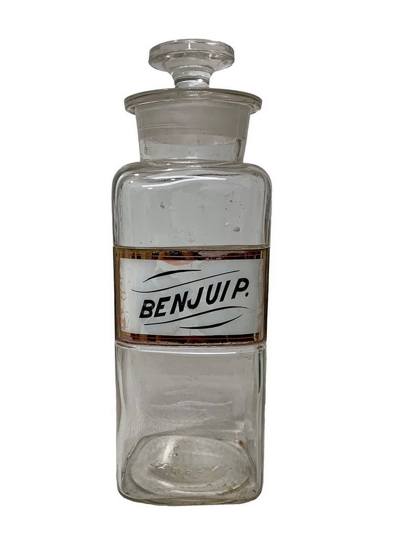 Benjui Apothecary Glass Bottle: Benjui Apothecary Glass Bottle. 9 1/2 x 3 1/2 x 3 1/2 in.Local Pick up call one day before to make an appointment. TO SHIP THIS ITEM IN USA OR INTERNATIONAL, PLEASE CONTACT THE SHIPPERS : 1) UPS store
