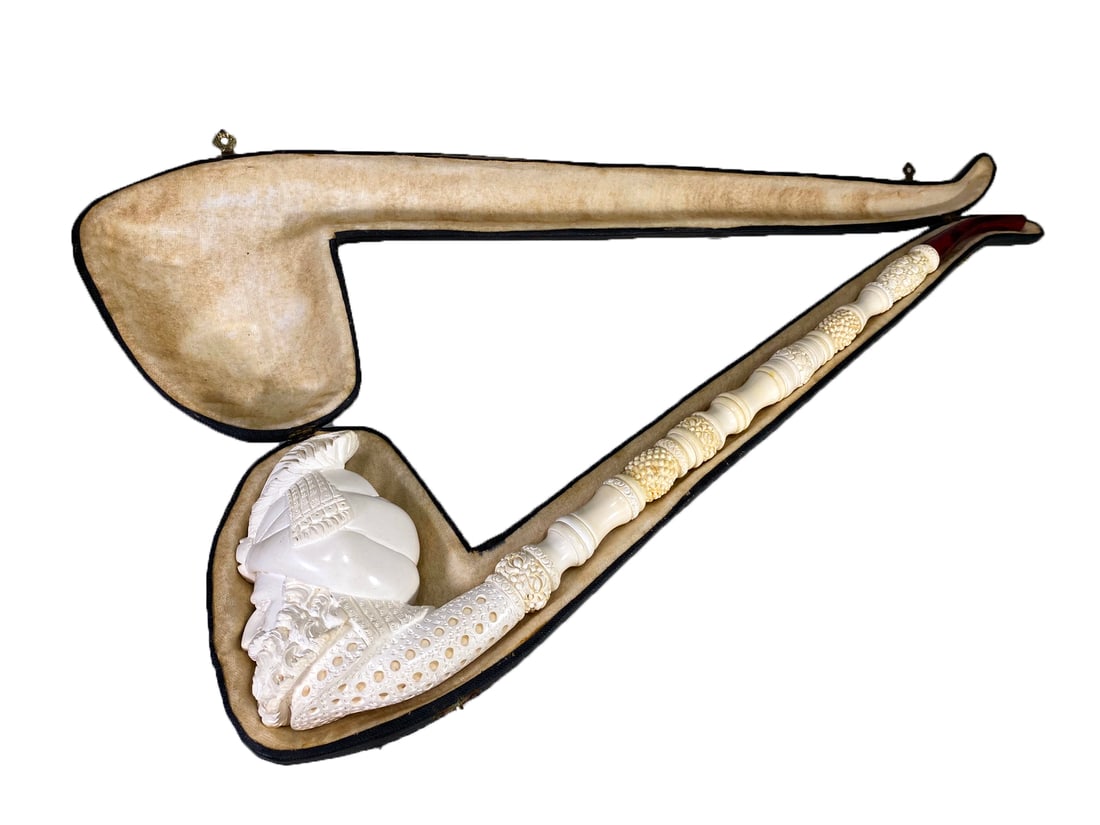 Large Turkish Meerschaum Pipe & Case (1 of 6)